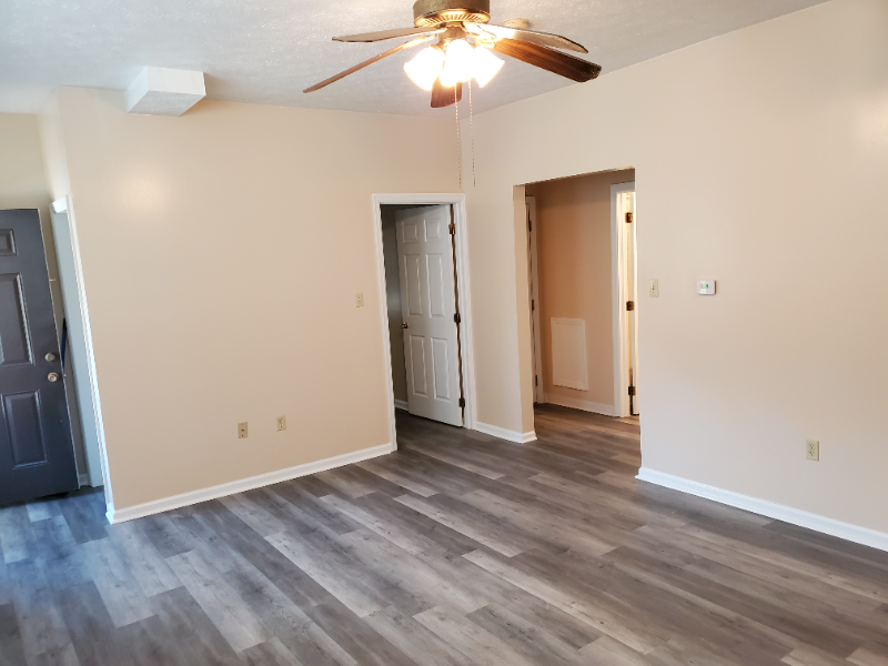 600 Overbrook Blvd #1 - Photo 4 of 10