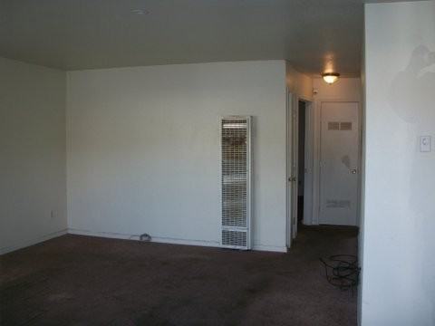 6927 Krause Ave - Photo 3 of 5
