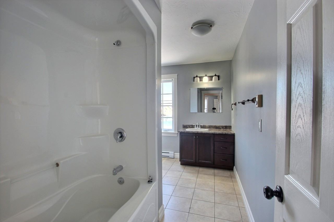 64 Birchfield St #1 - Photo 2 of 10