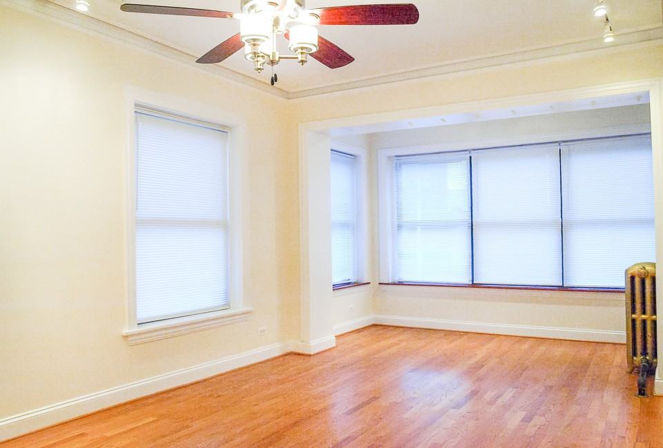 6527 N Lakewood AveApt 1 #6527-1 - Photo 4 of 15