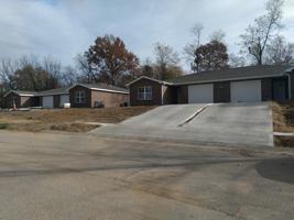 featured image of 405 2nd Street #2