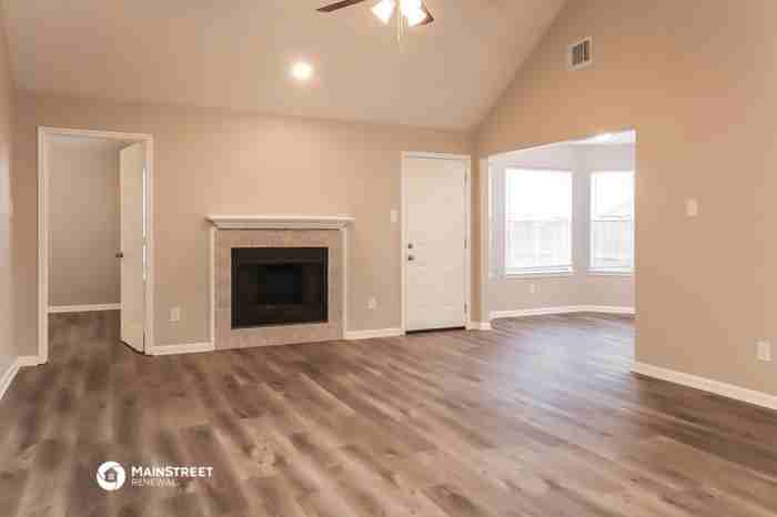 4023 Almond Lake Dr - Photo 3 of 16