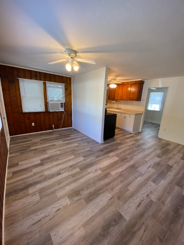 1934 Edison Ave - Photo 4 of 10