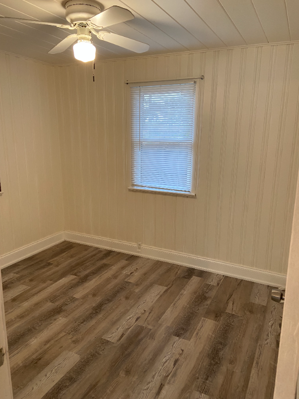 1934 Edison Ave - Photo 7 of 10