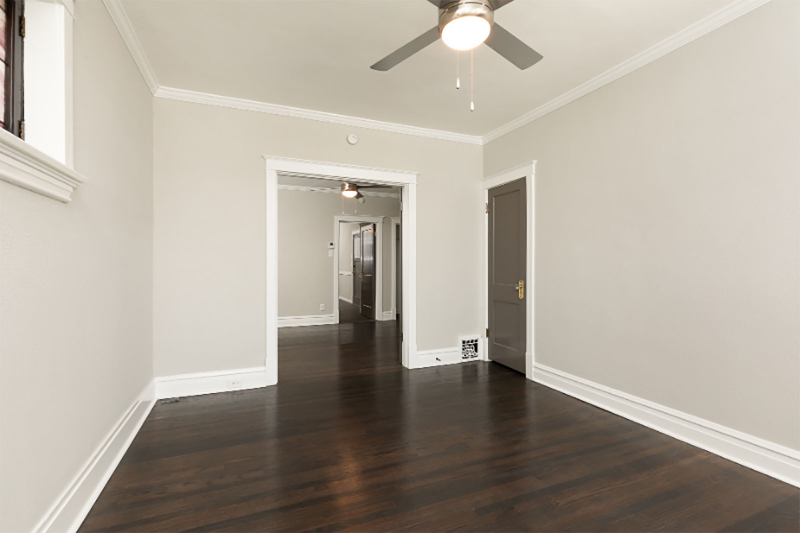 1030 Childress Ave #1stFL - Photo 4 of 11