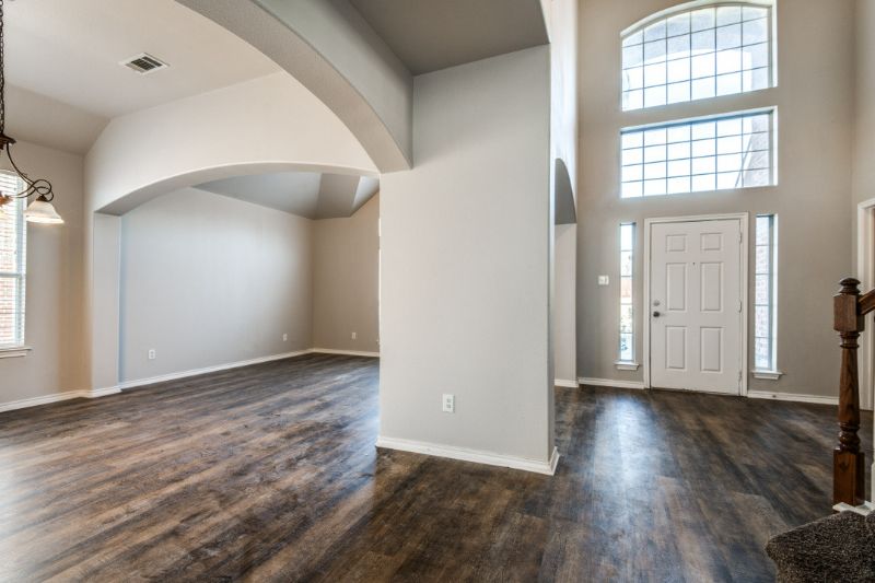 5819 Foxglove Ln - Photo 3 of 25