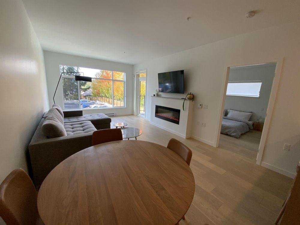 7162 208-7162 West Saanich Rd - 1 - Photo 3 of 17