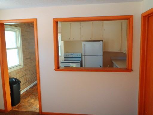 1212 7th Ave SE #1 - Photo 3 of 13