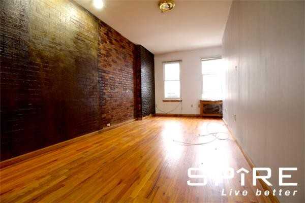 Amsterdam Ave & West 72nd St #2-A