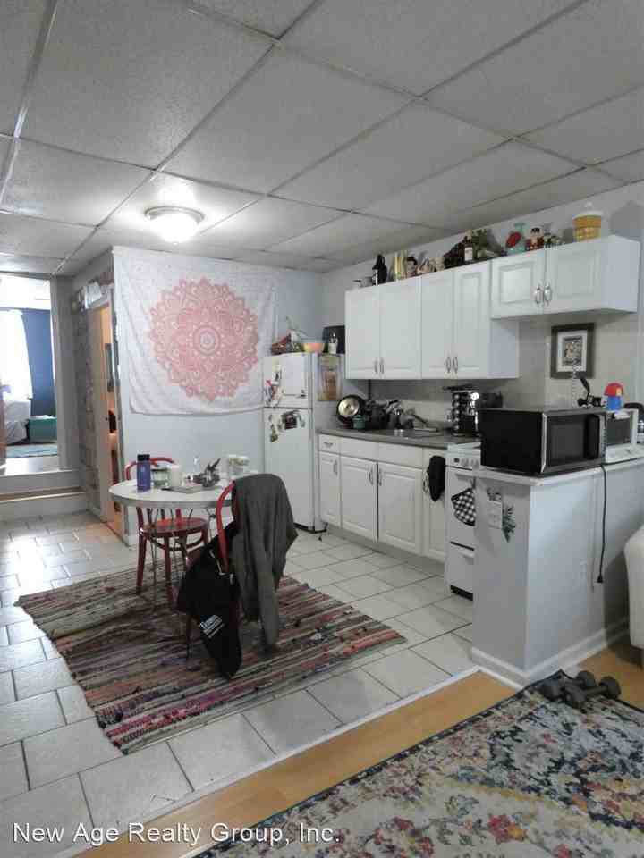 430 Tasker Street - Photo 3 of 7