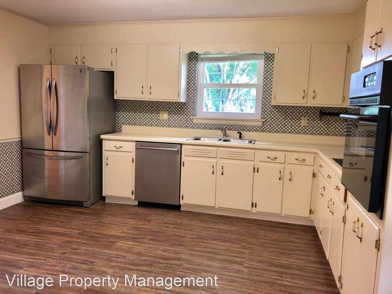 2508 Sharron Dr - Photo 2 of 22