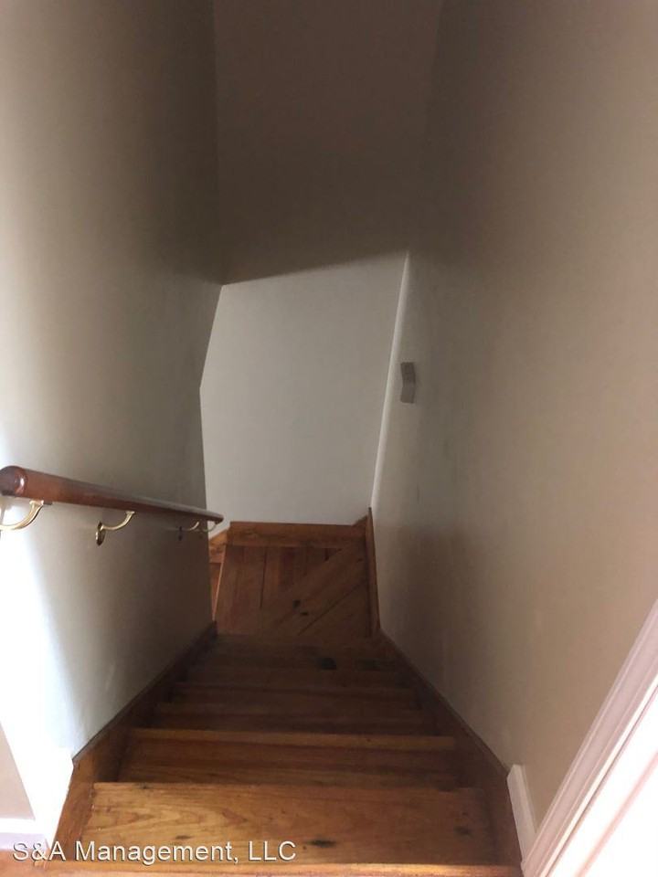 South Walnut Apts - Photo 3 of 10