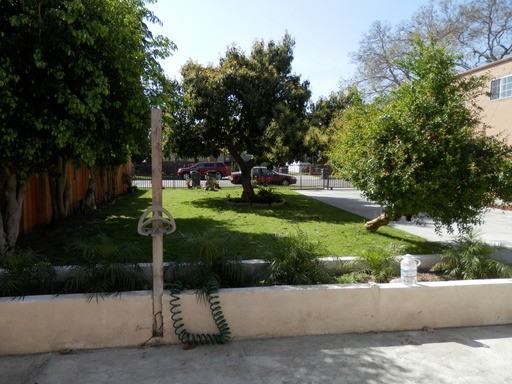 1531 W Summit St - Photo 3 of 15