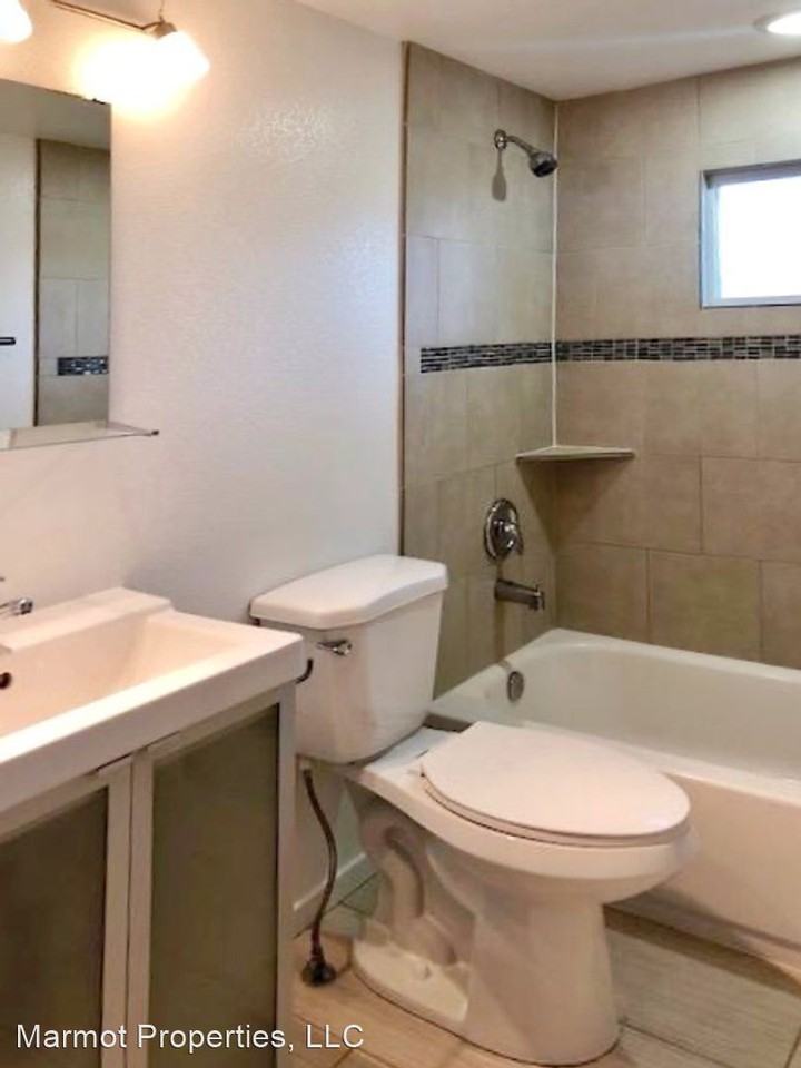 265/267 Thoma - Photo 3 of 9