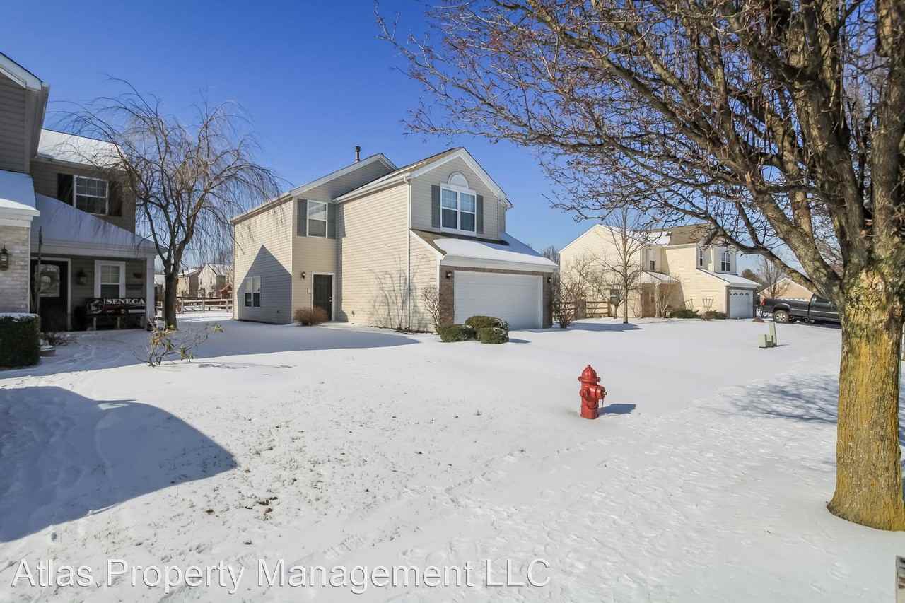 1702 Arundel Ct - Photo 2 of 17