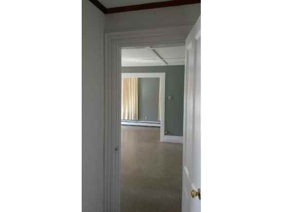 157 Front St - Photo 3 of 9