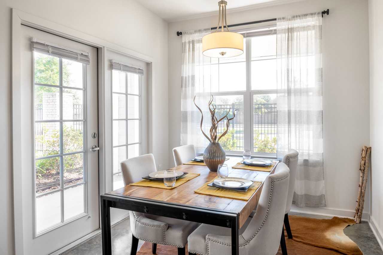 Robley Place Apartments - Photo 4 of 29