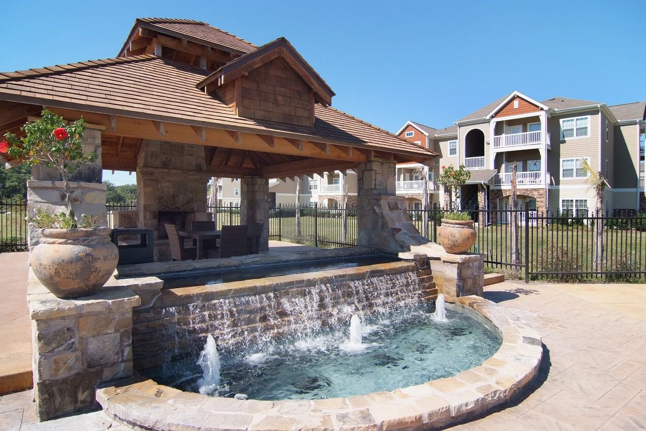 Ansley Walk Apartments - Photo 2 of 15