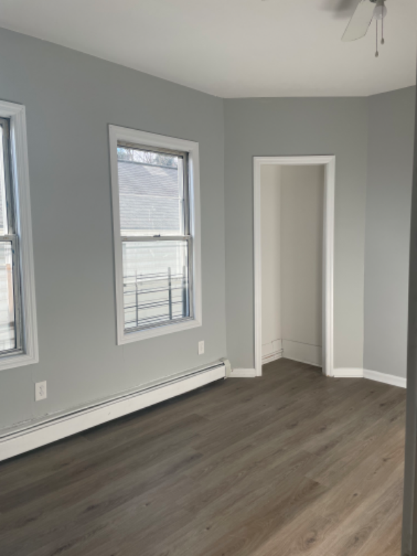169 N 4th St - Photo 3 of 16