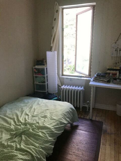 68 Somerset Street West - Photo 7 of 17