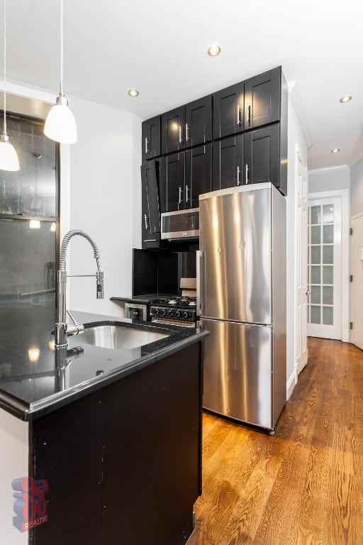 Avenue B #3C - Photo 3 of 5