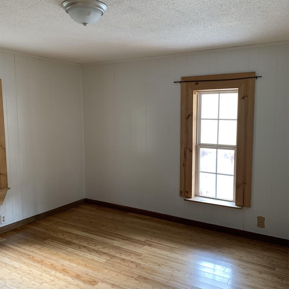 614 Washington Ave #1 - Photo 3 of 11