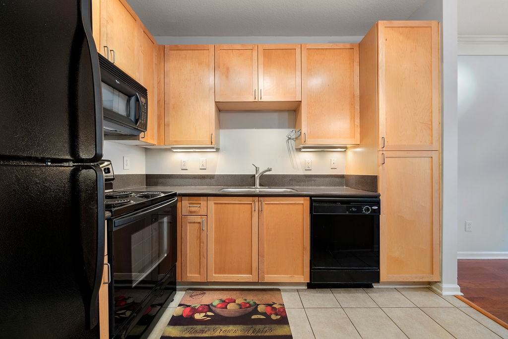 400 17th Street Northwest #2137 - Photo 6 of 19