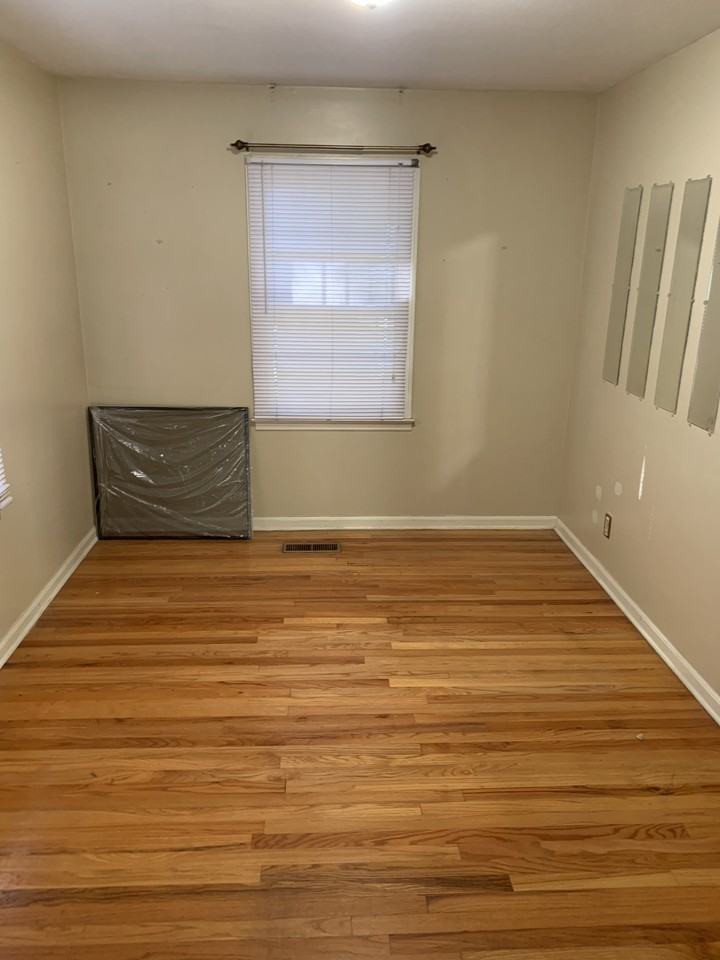 818 W Gordon Ave #1 - Photo 3 of 15