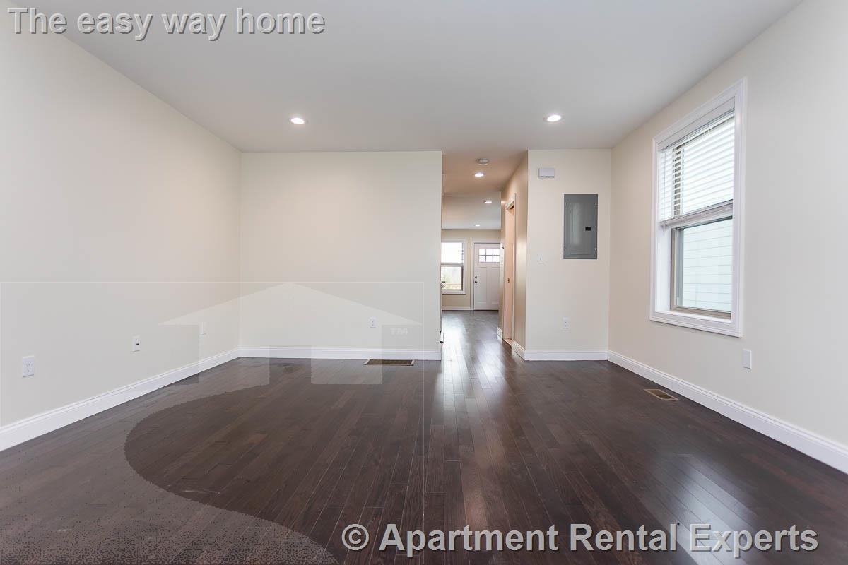 478 Fulton St - Photo 6 of 29