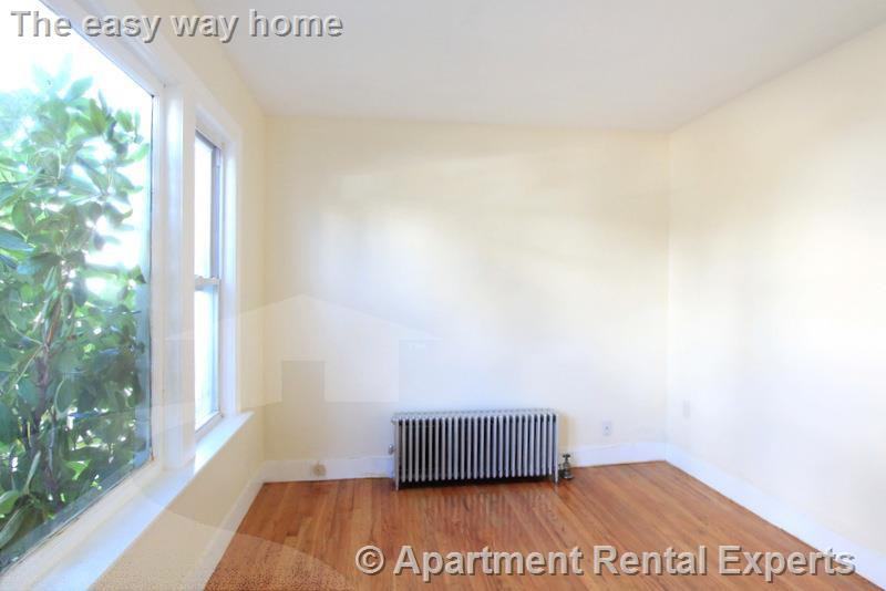 569 Main St #1 - Photo 7 of 23