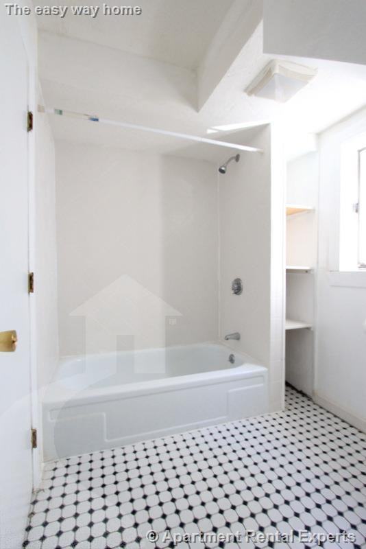 569 Main St #1 - Photo 6 of 23