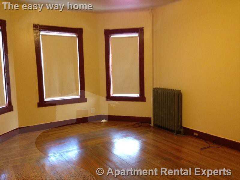 196 Broadway #1 - Photo 3 of 12