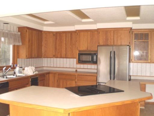 771 18th Ave - Photo 3 of 10