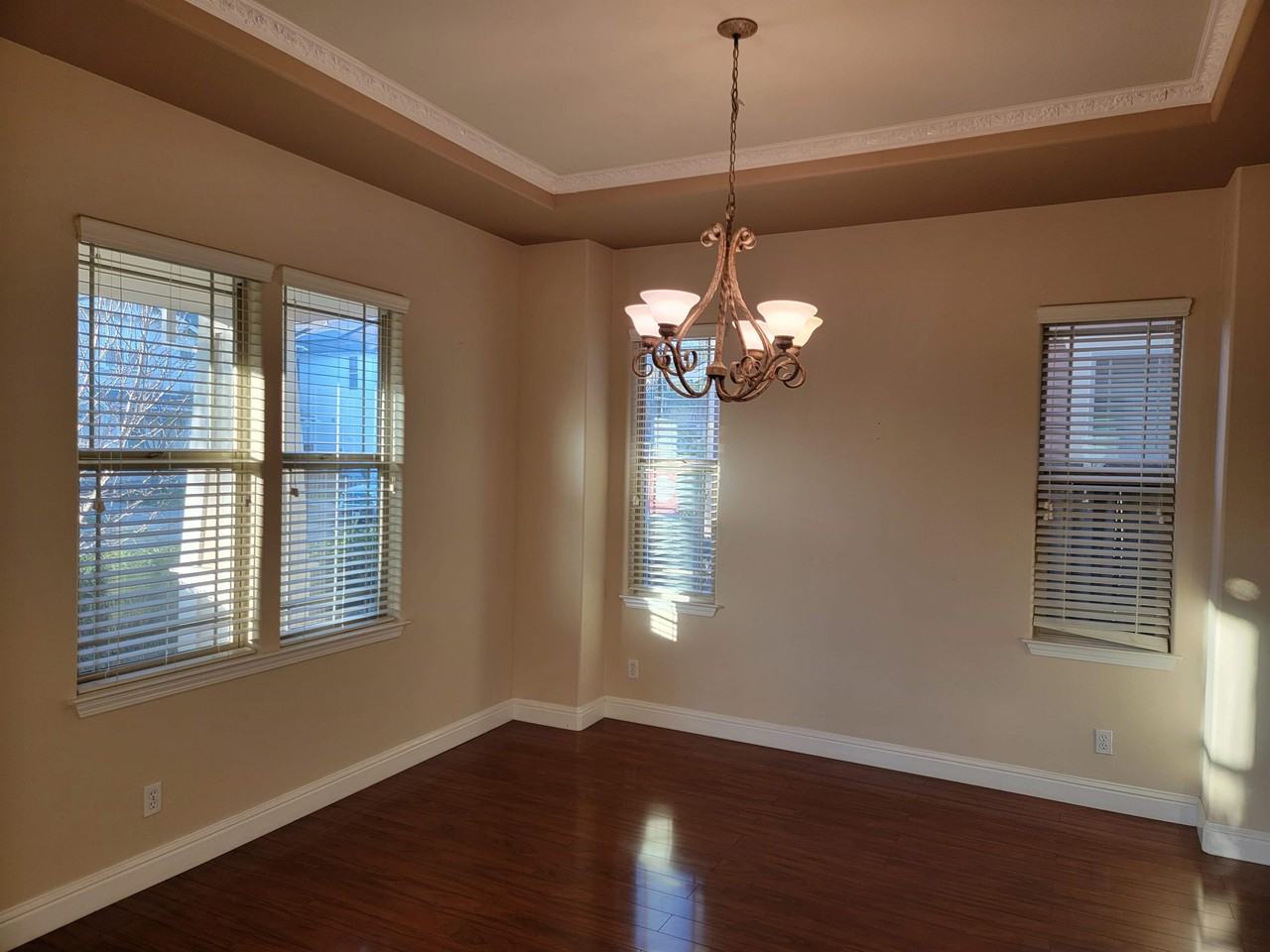 469 Hawk Dr #1 - Photo 4 of 26