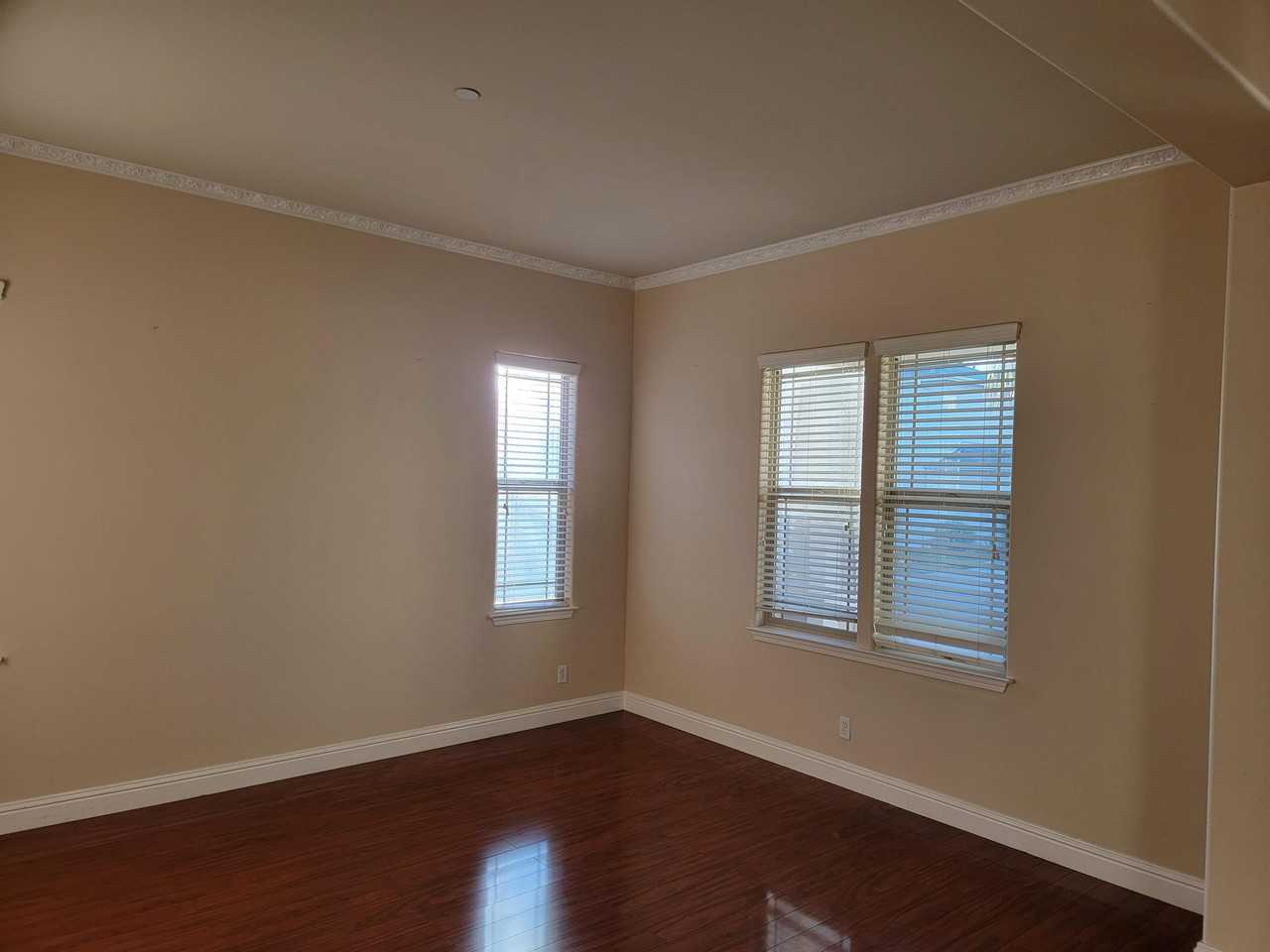 469 Hawk Dr #1 - Photo 5 of 26