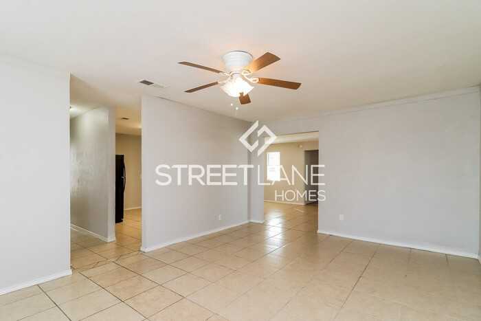 2908 Pate Dr - Photo 3 of 15