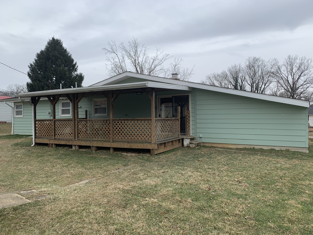 226 Riley Blvd - Photo 3 of 24