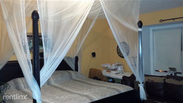 3703 Endicott Pl - Photo 3 of 6