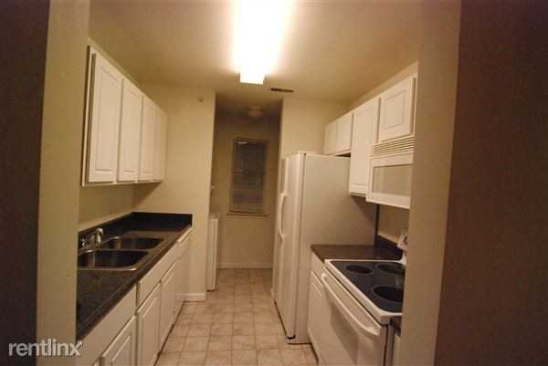 Walton Pond Apartments 865 Brandon Ave, Pontiac, MI 48340 Zumper