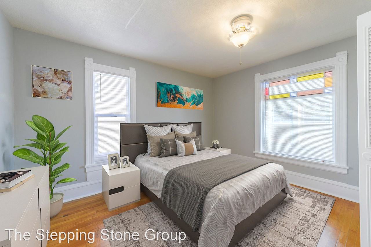 510 - 512 West 28th St - Photo 2 of 7