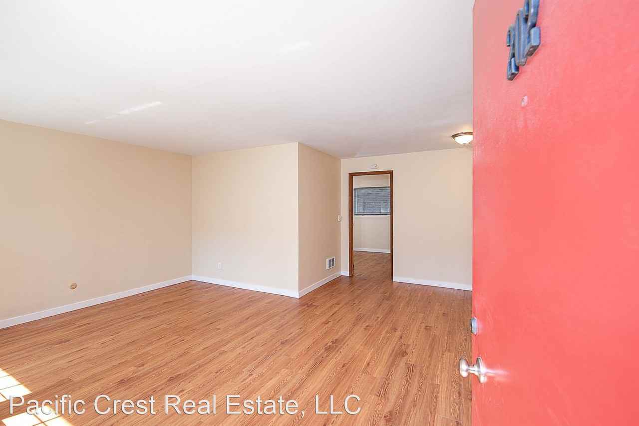 2349 10th Ave E - Photo 3 of 13