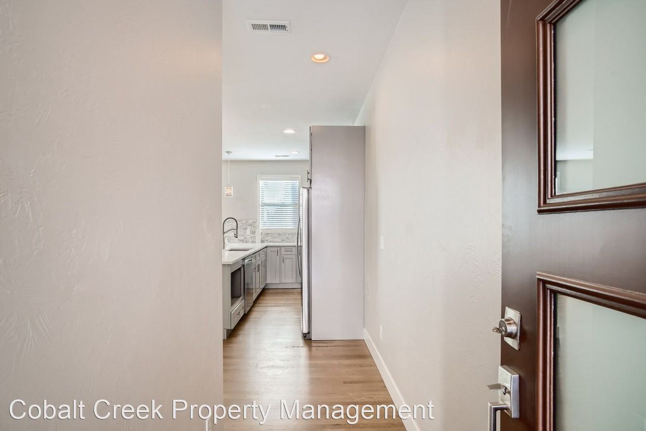 758 S Leyden St - Photo 3 of 24