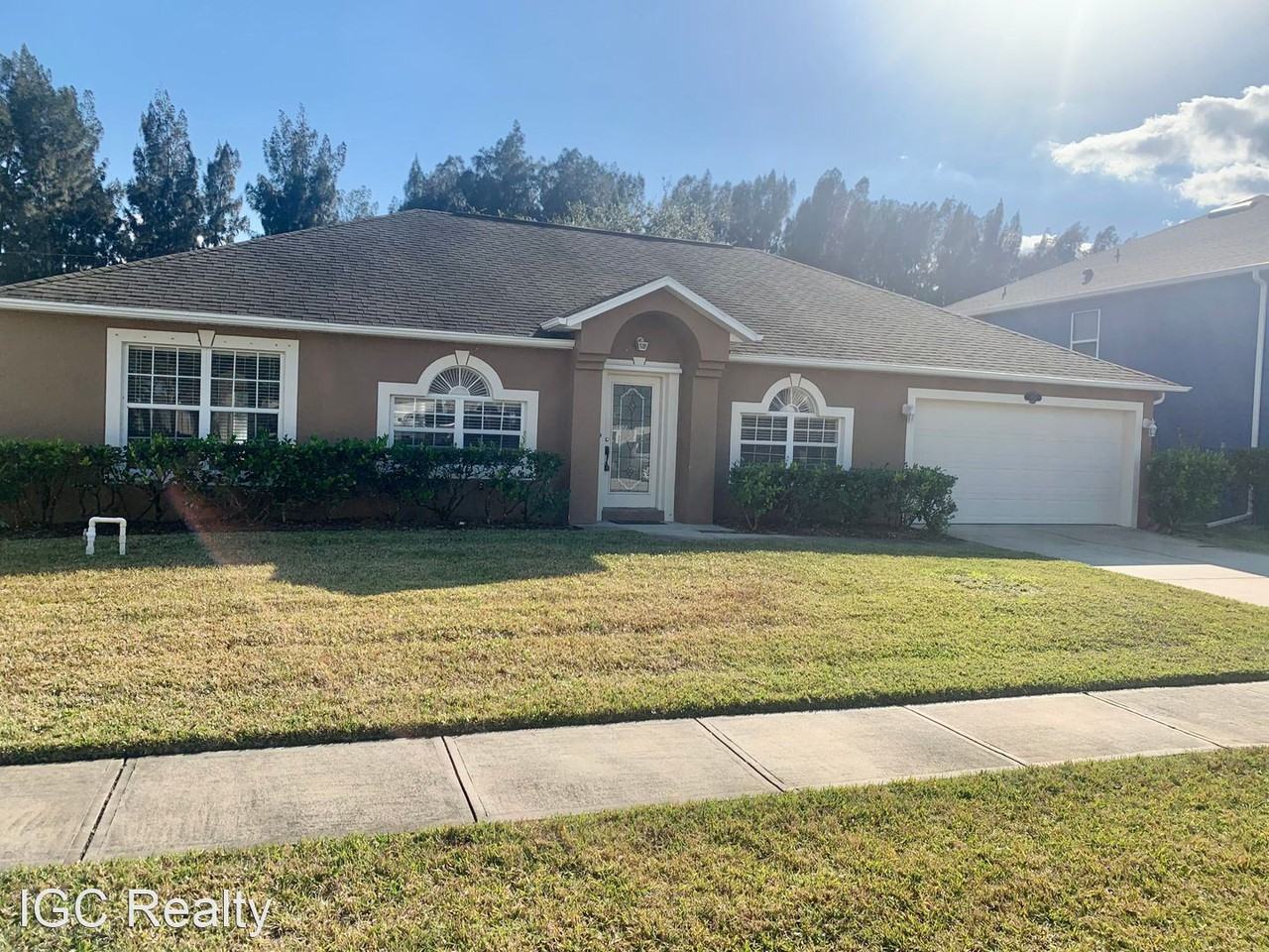 1413 Sorento Cir - Photo 2 of 18