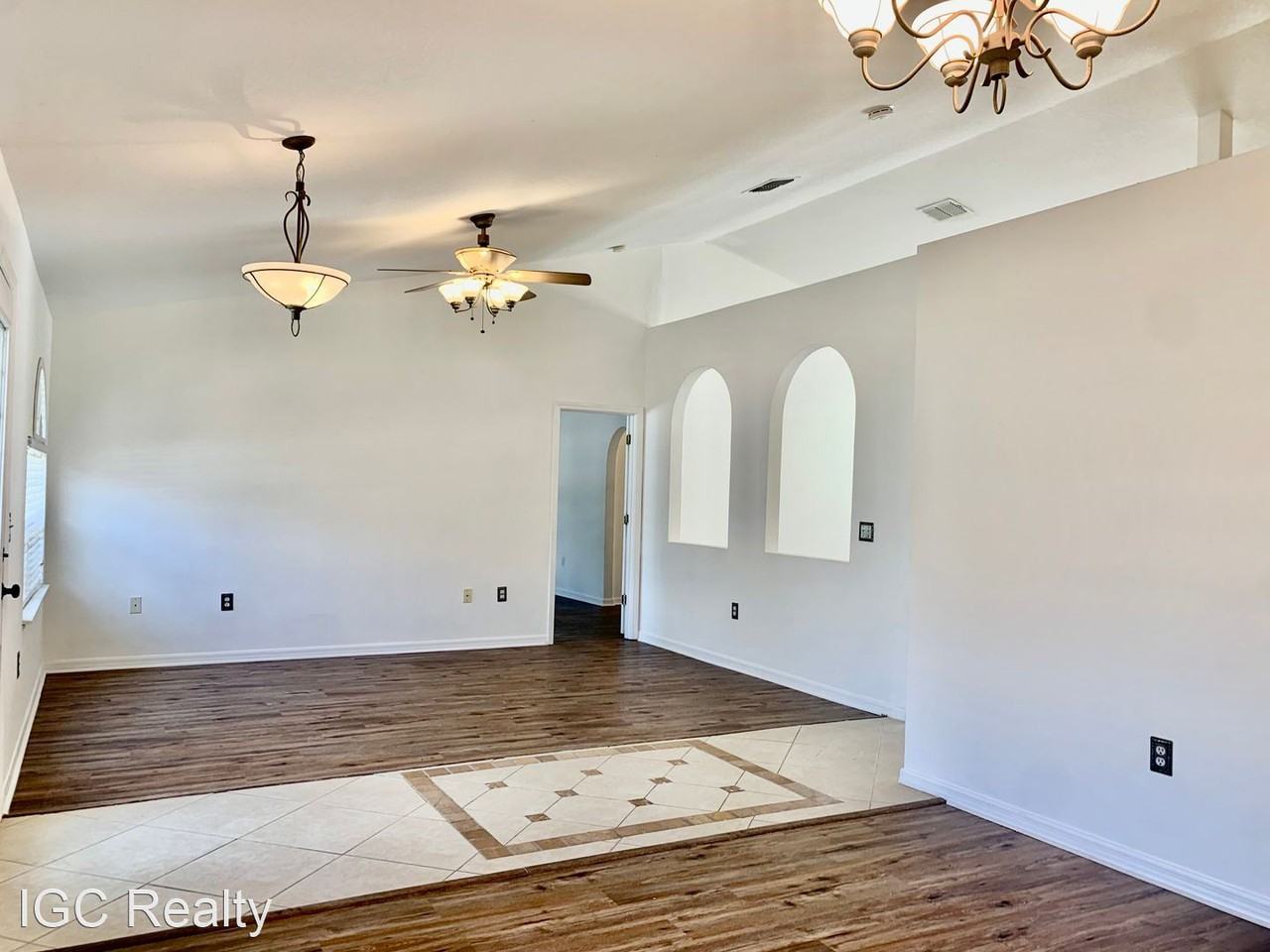 1413 Sorento Cir - Photo 3 of 18