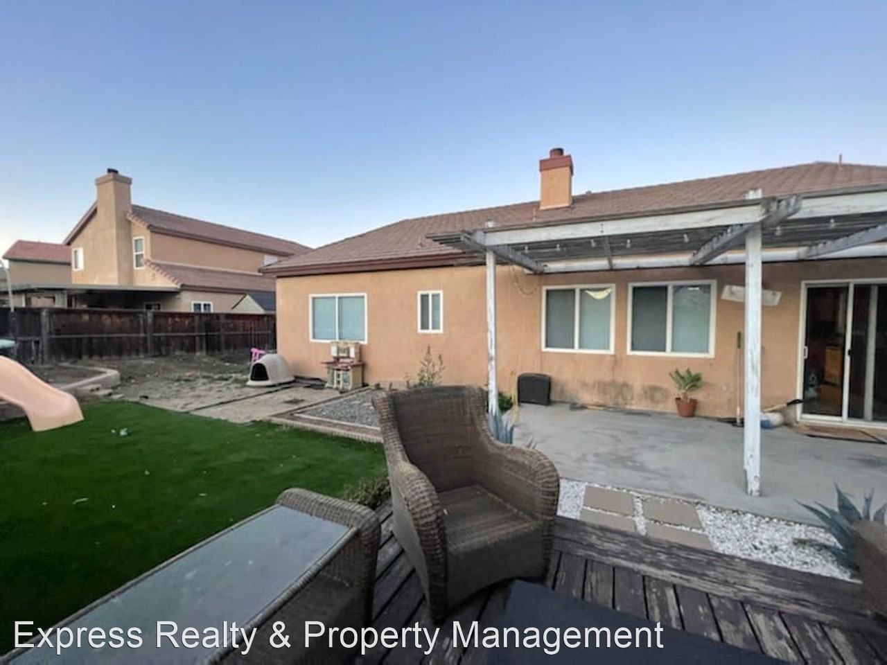 743 Sweet Clover Loop - Photo 2 of 11