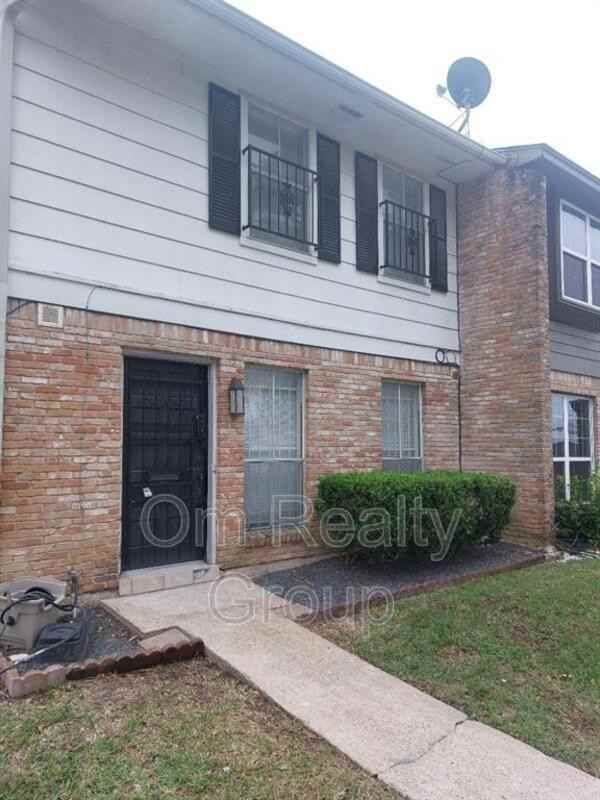 1846 Hollister St #6 - Photo 2 of 24