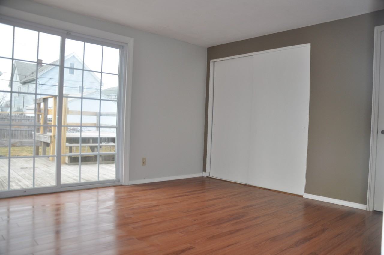 24 Hawthorne Avenue - Photo 4 of 37