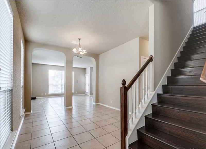 6912 Abbey Fls - Photo 3 of 20