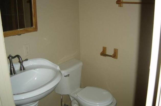 3318 North 64th Drive - Photo 3 of 5