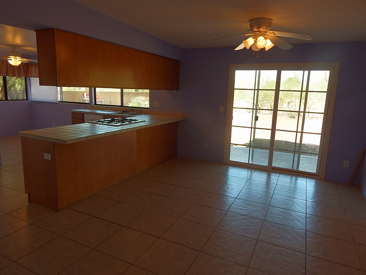 6805 N Pomona Rd - Photo 2 of 14